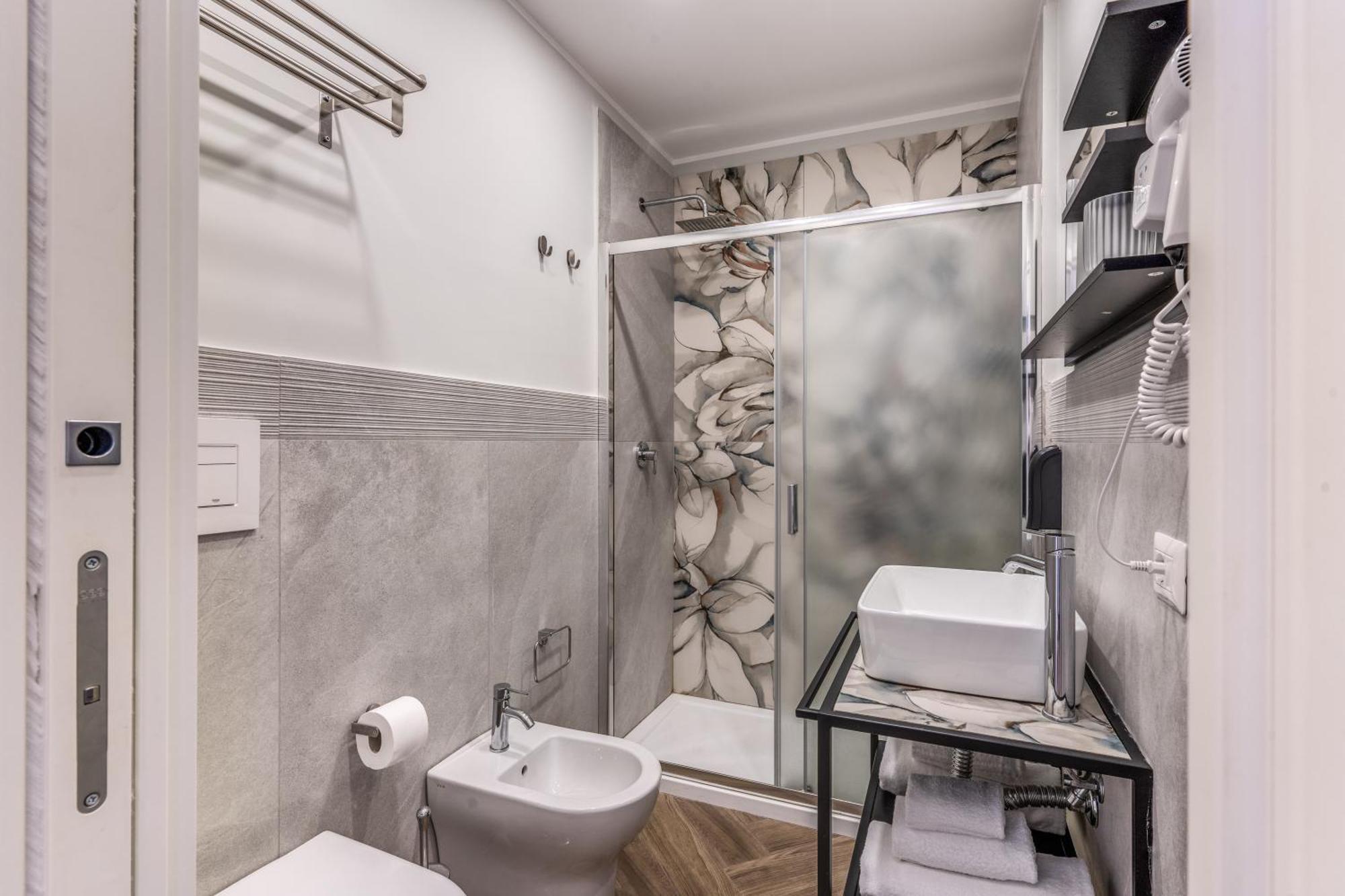 Gravina8 - Rooms In נאפולי מראה חיצוני תמונה